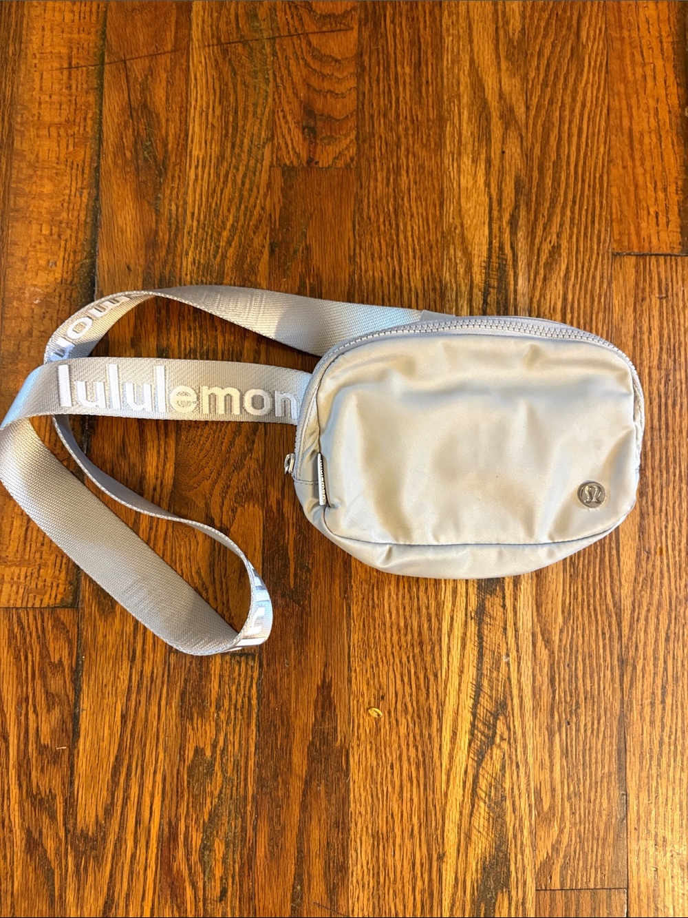 🎉lululemon athletica Light Gray Belt Bag with Branded Strap